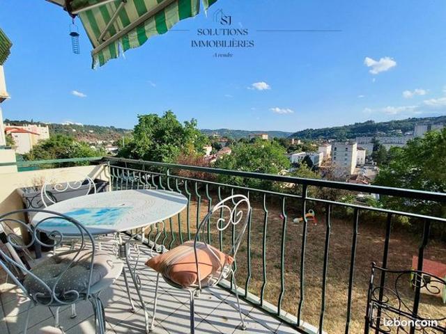 Appartement 4 pièces 82 m²