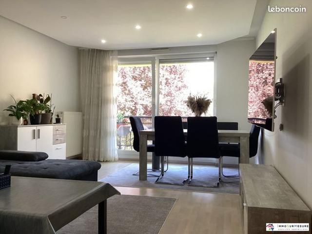 Appartement 4 pièces 82 m²