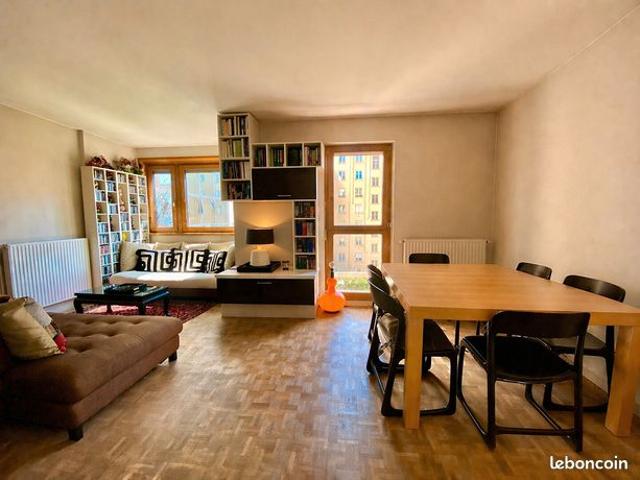 Appartement 4 pièces 82 m²