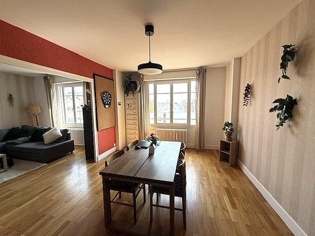 Appartement 4 pièces 82 m²