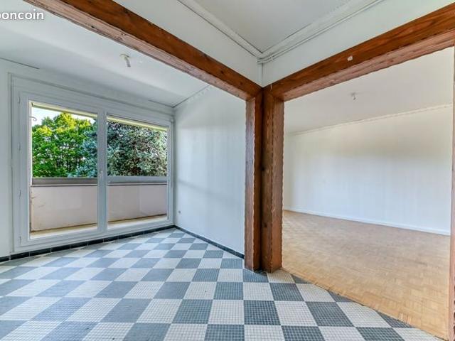 Appartement 4 pièces 82 m²
