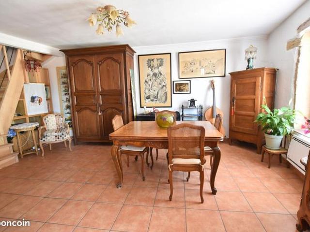 Appartement 4 pièces 82 m²