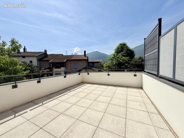 Appartement 4 pièces 82 m²