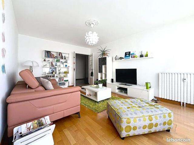 Appartement 4 pièces 82 m²