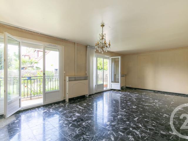 Appartement 4 pièces 82 m²