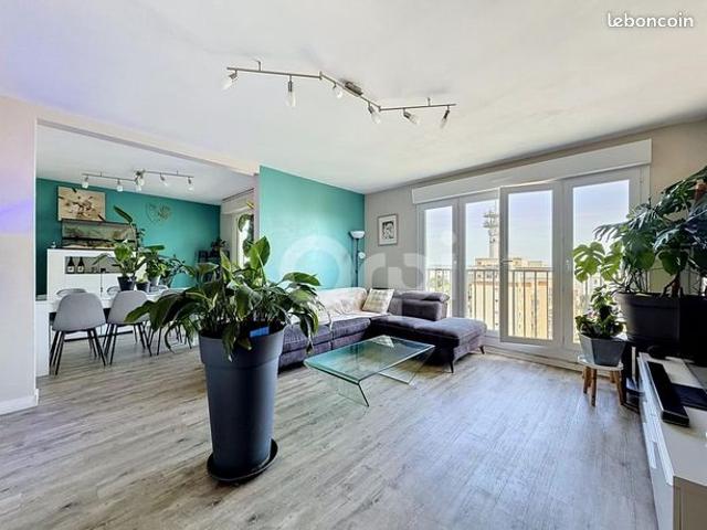 Appartement 4 pièces 82 m²