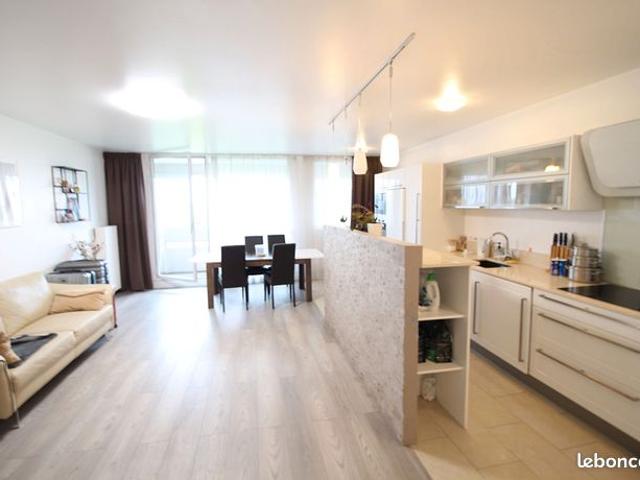 Appartement 4 pièces 82 m²
