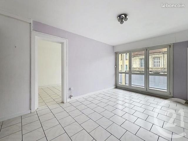 Appartement 4 pièces 82 m²