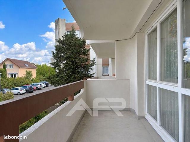 Appartement 4 pièces 82 m²