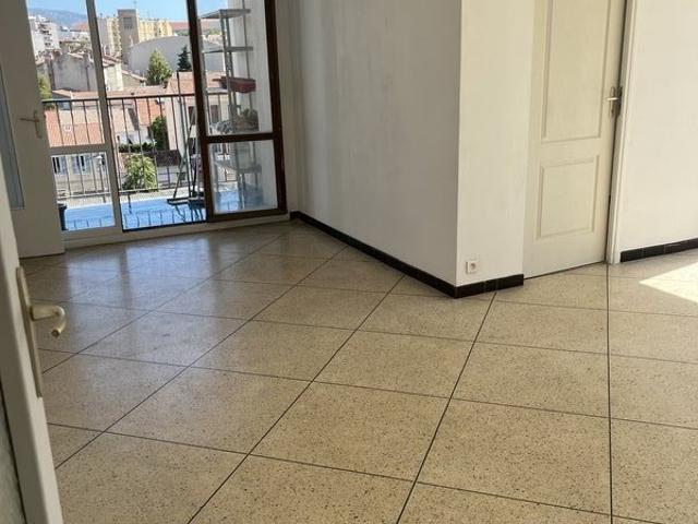 Appartement 4 pièces 82 m²