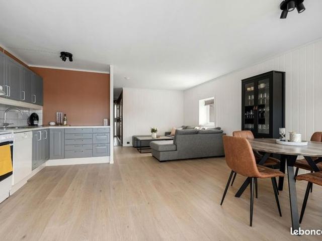 Appartement 4 pièces 82 m²