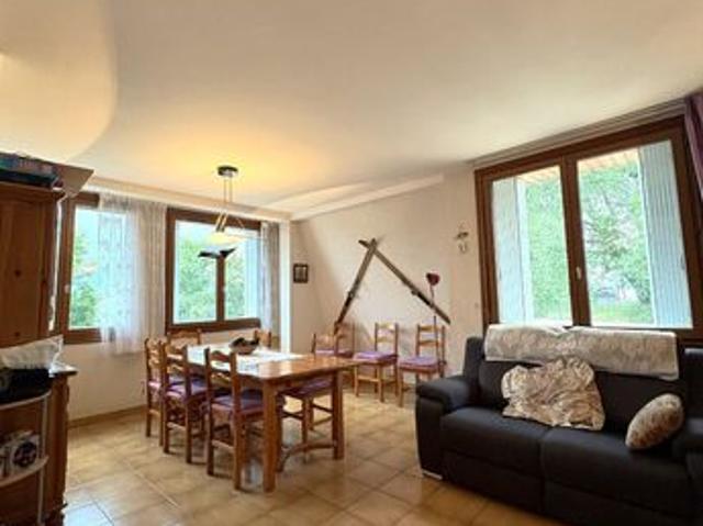 Appartement 4 pièces 82 m²