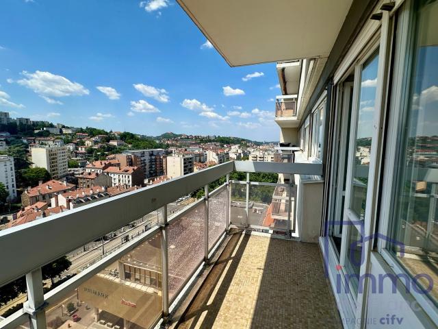 Appartement 4 pièces 82 m²