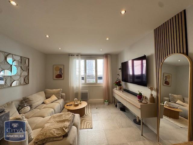 Appartement 4 pièces 82 m²