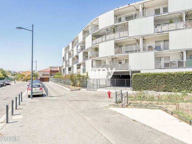 Appartement 4 pièces 82 m²