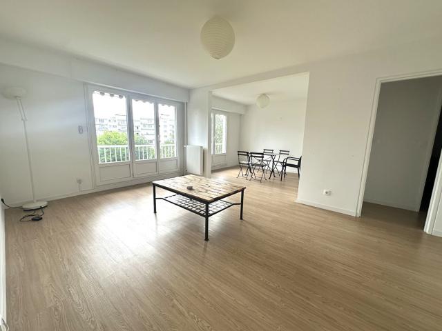 Appartement 4 pièces 82 m²