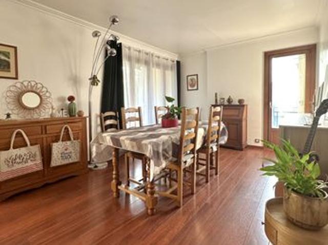 Appartement 4 pièces 82 m²