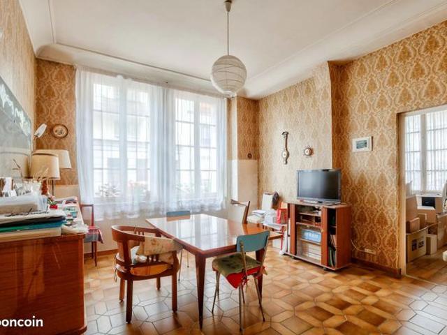Appartement 4 pièces 82 m²