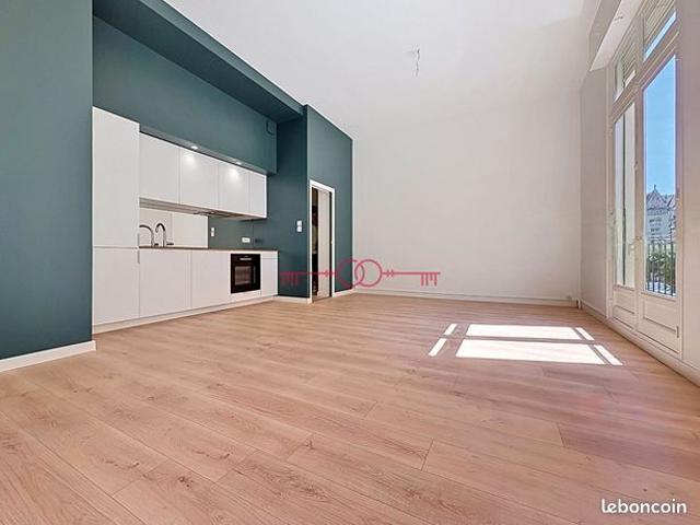 Appartement 4 pièces 82 m²