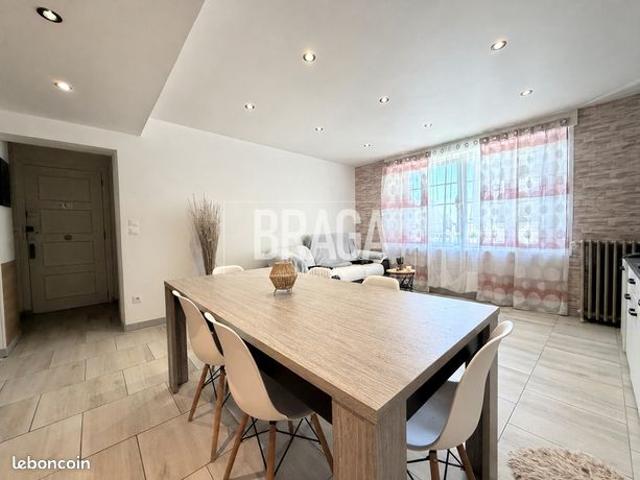 Appartement 4 pièces 82 m²