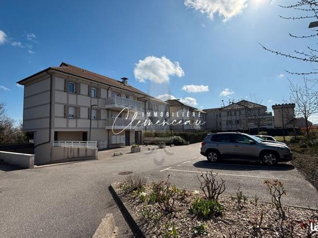 Appartement 4 pièces 82 m²