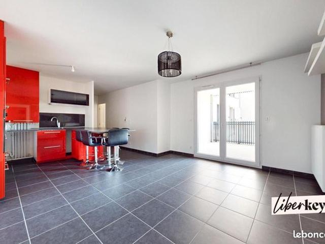 Appartement 4 pièces 82 m²