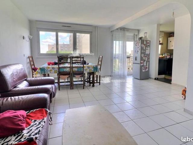Appartement 4 pièces 82 m²