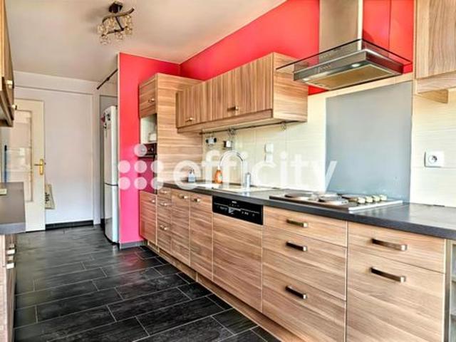 Appartement 4 pièces 82 m²
