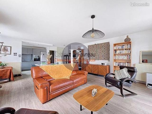 Appartement 4 pièces 82 m²