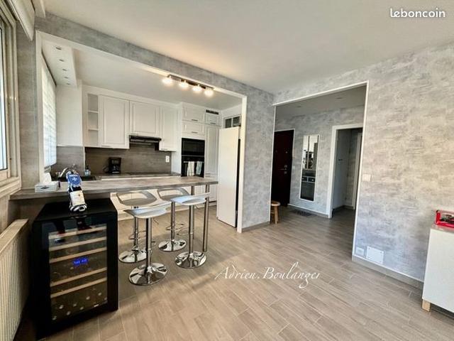Appartement 4 pièces 82 m²