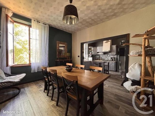 Appartement 4 pièces 82 m²