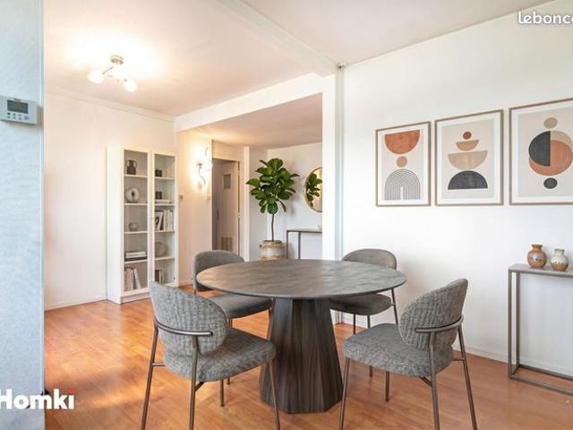Appartement 4 pièces 82 m²