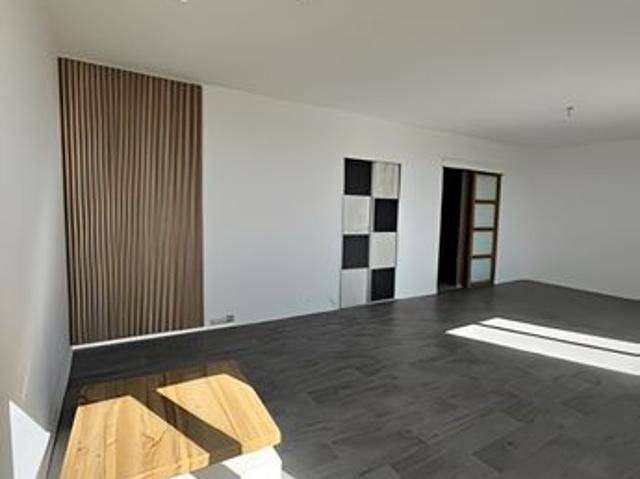 Appartement 4 pièces 82 m²