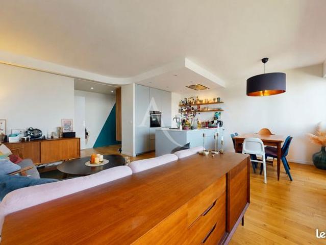 Appartement 4 pièces 82 m²