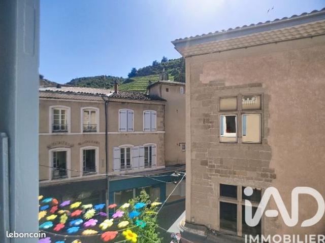 Appartement 4 pièces 82 m²