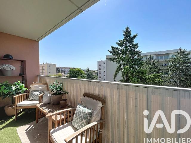 Appartement 4 pièces 82 m²