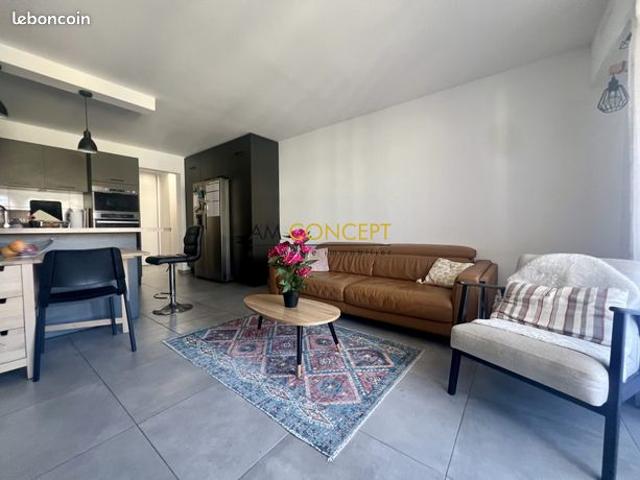 Appartement 4 pièces 82 m²