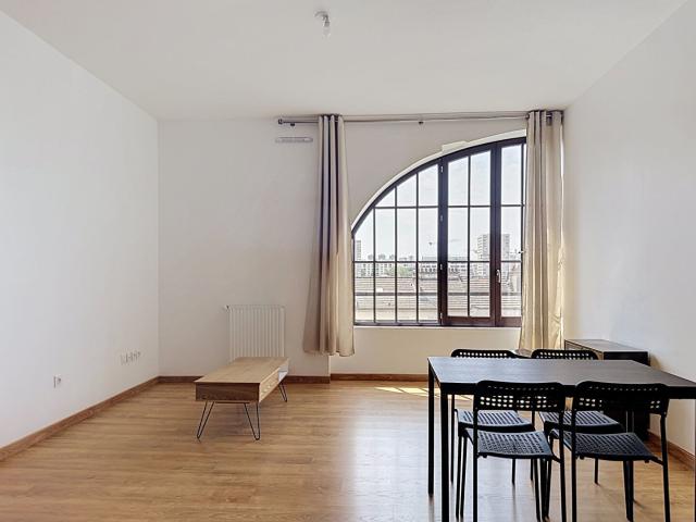 Appartement 4 pièces 82 m²