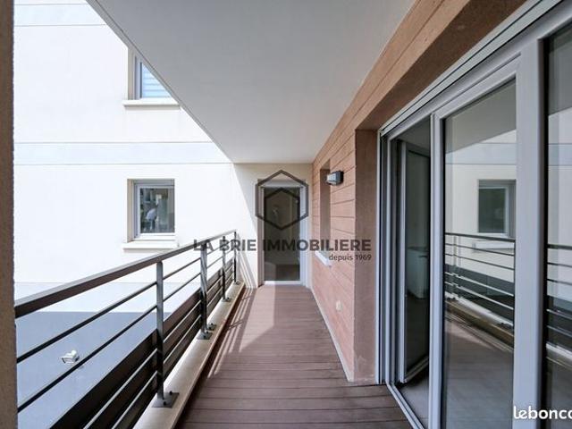 Appartement 4 pièces 82 m²