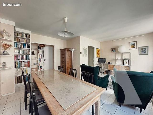 Appartement 4 pièces 82 m²