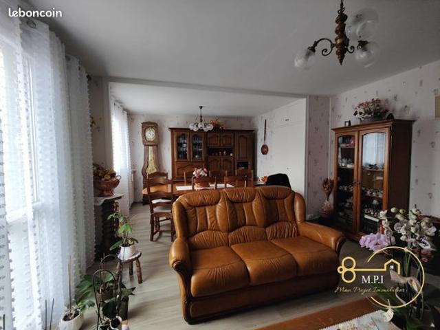 Appartement 4 pièces 82 m²