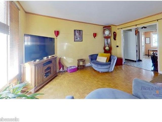 Appartement 4 pièces 82 m²