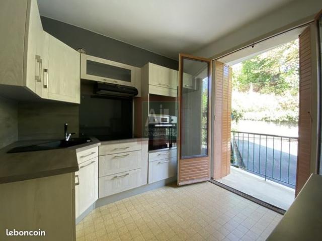 Appartement 4 pièces 82 m²