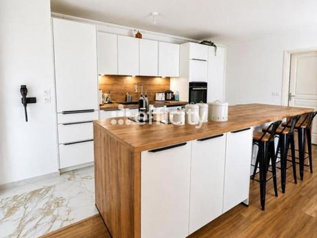 Appartement 4 pièces 82 m²
