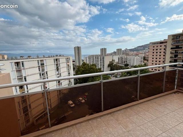 Appartement 4 pièces 82 m²