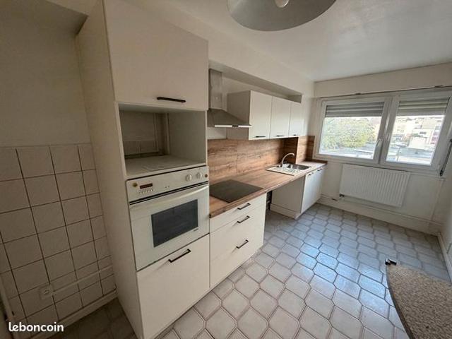 Appartement 4 pièces 82 m²