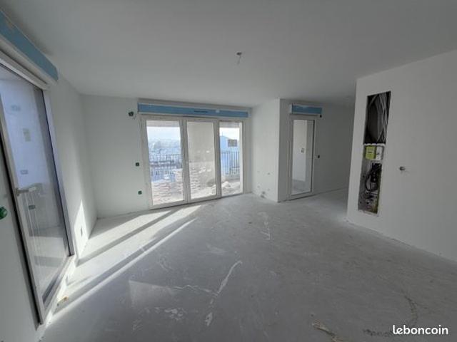 Appartement 4 pièces 82 m²