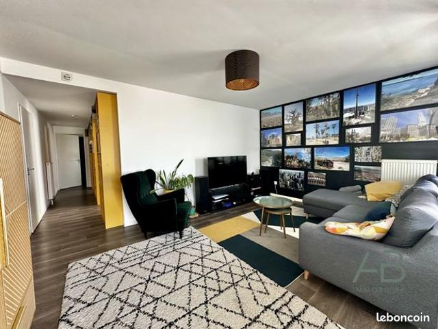 Appartement 4 pièces 82 m²