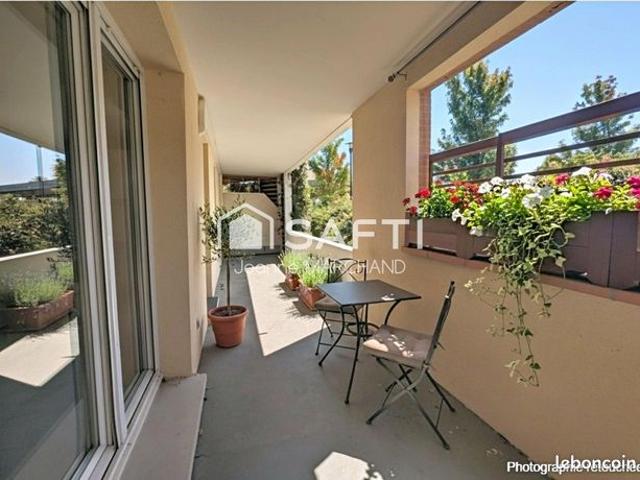 Appartement 4 pièces 82 m²