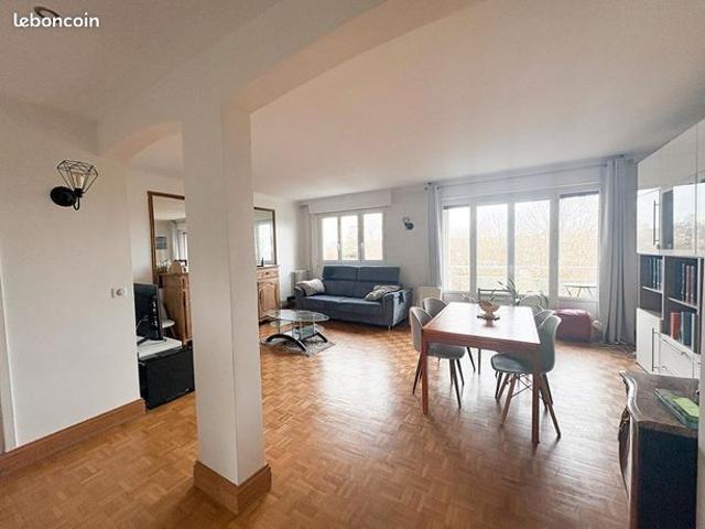 Appartement 4 pièces 82 m²